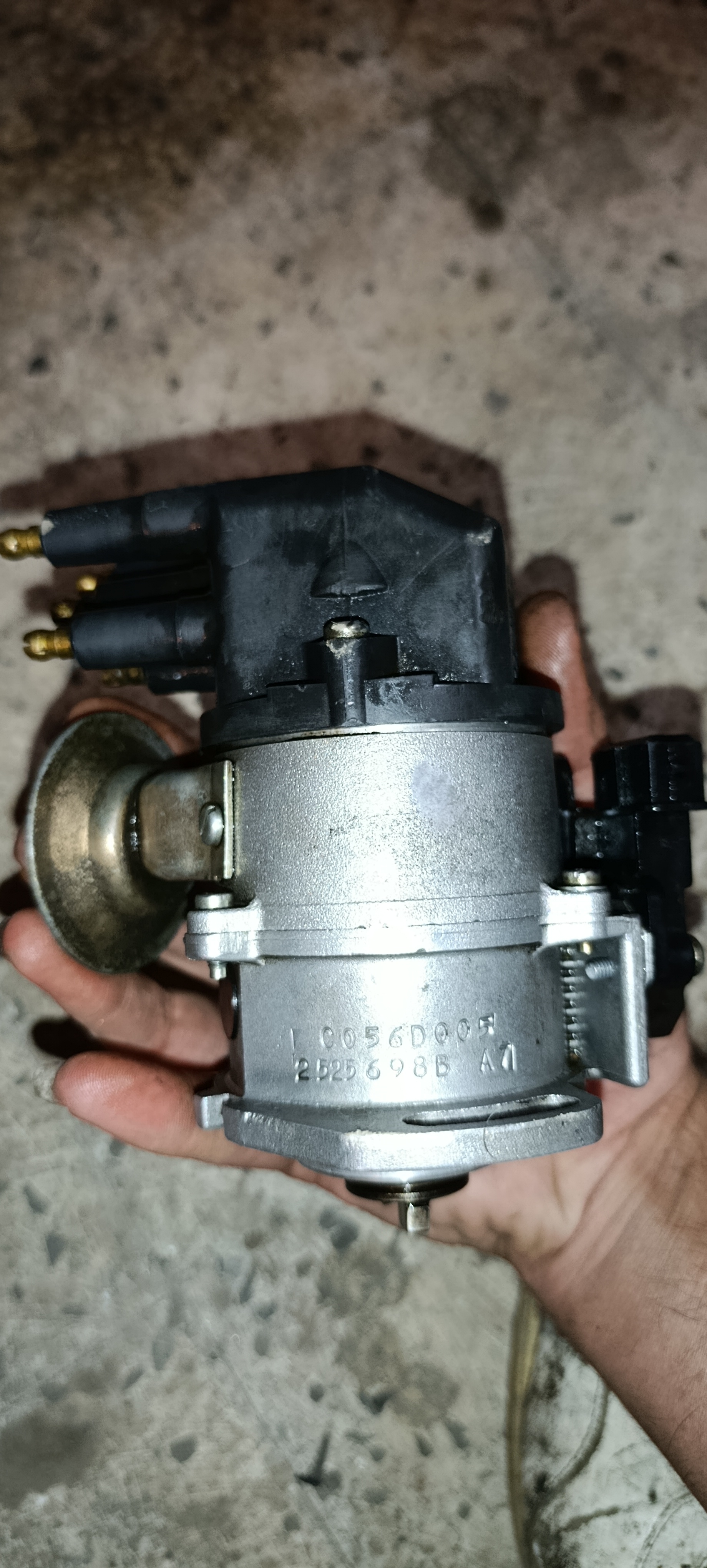 دلکو پژو۲۰۰۰ دوسیلیر فرانسوی