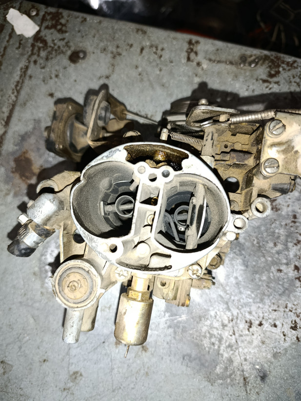 کاربرات پژو2000